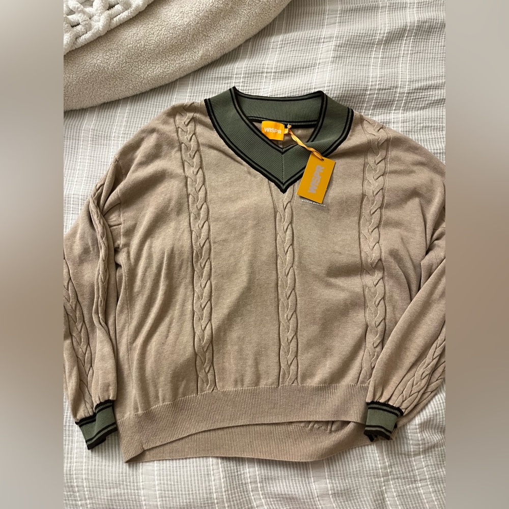 WISPR V neck sweater size XL